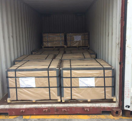 Gạch luyện kim châm Chrome Magnesite kích thước tùy chỉnh và bán chạy cho lò nung thủy tinh