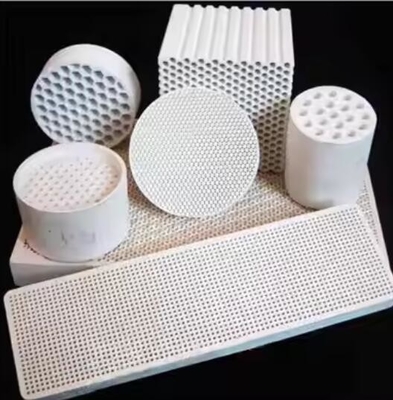 Độ bền cao 50-200 mm Cordierite Porous Infrared Honeycomb Ceramic Plate Đối với lò đốt chống sốc nhiệt